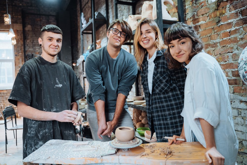 Manfaat Memiliki SK Kemenkumham bagi Asosiasi Profesi dan Komunitas Hobi